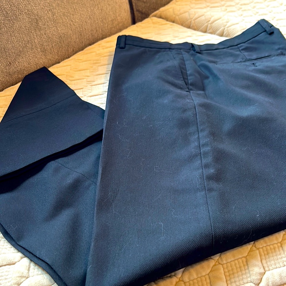 REUNION Men’s Black Dress Pants 34W/32L